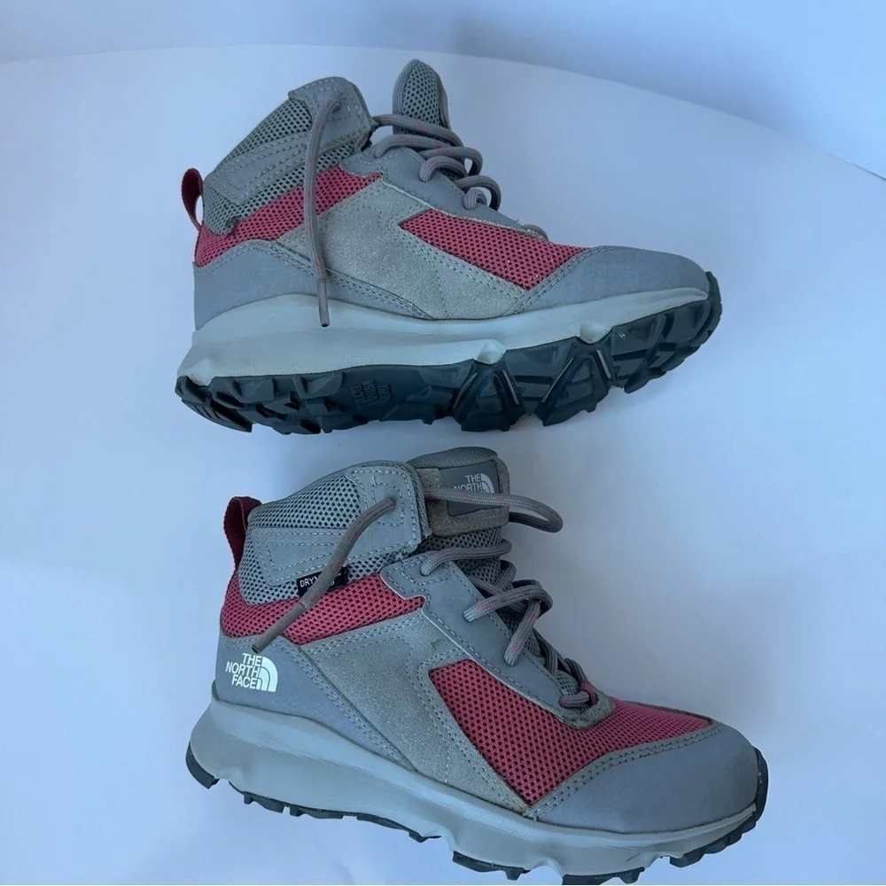 The North Face girls used